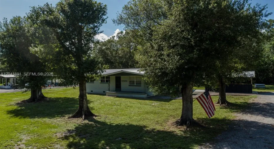 1270 Nobles Rd, LaBelle FL 33935