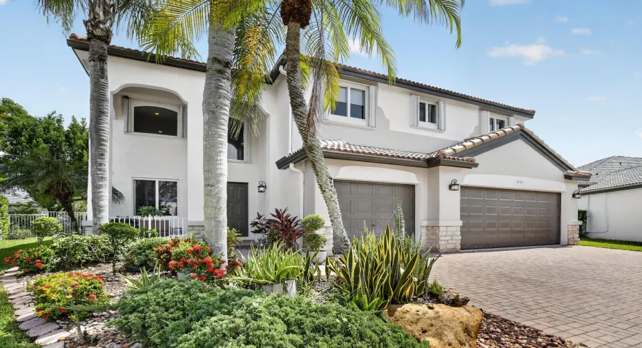 Outstanding cul-de-sac home with 3 car garage