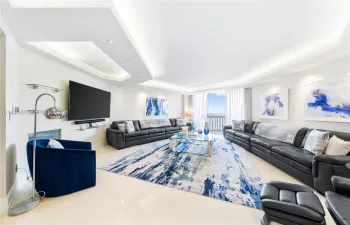 Spacious living room