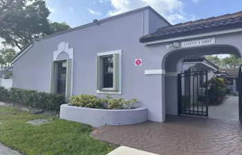 subject right side entrance to B22