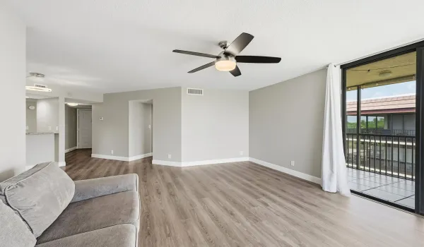 12_living room