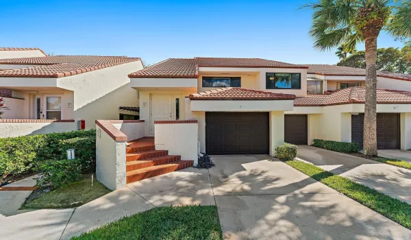 204 Sea Oats Dr G