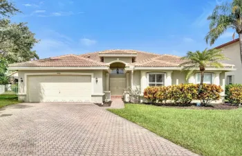 5886 Bay Hill Cir - 60