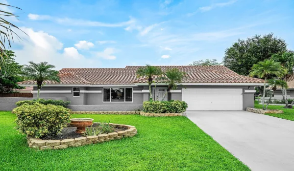 001-5781LaurelGreenCircle-BoyntonBeach-F