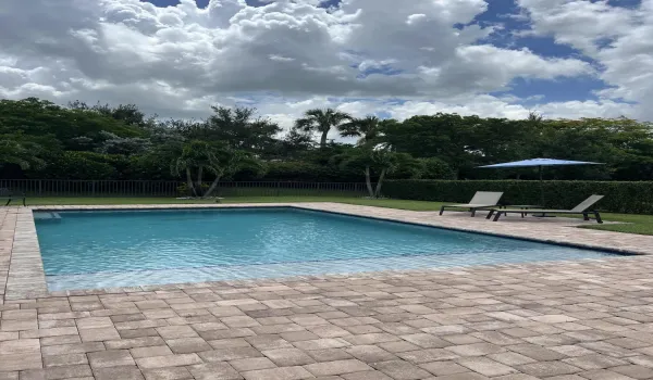 HUGE salt pool