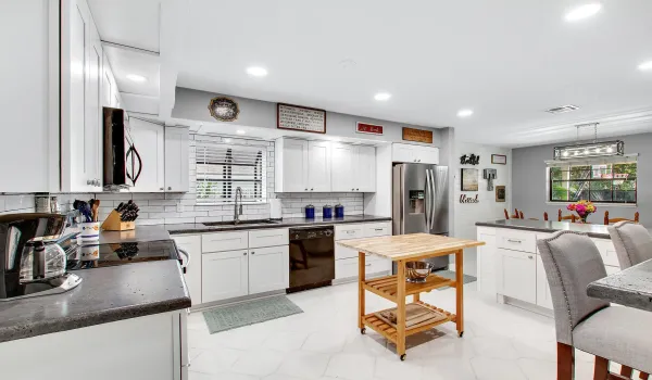 912 Blueberry Dr (5)