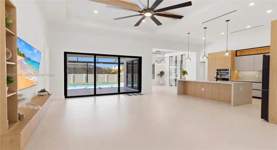 CUTTING-EDGE DESIGN MEETS THE LIFESTYLE YOU’VE ALWAYS ENVISIONED!