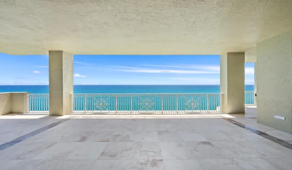 Main Balcony