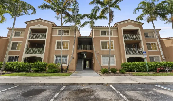 4812 N State Road 7 #205-1