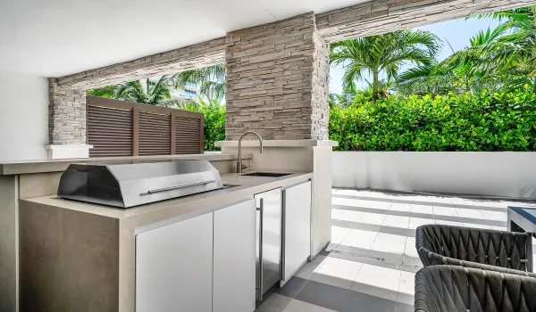 040-220SoutheastMiznerBoulevard-205-Boca