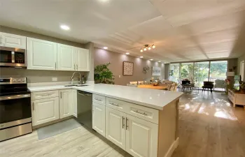 2BR / 2Bath