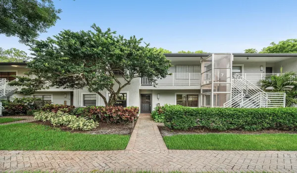 001-7SouthportLane-F-BoyntonBeach-FL-334