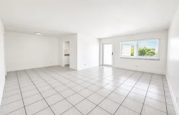 Livingroom/Dinning Room
