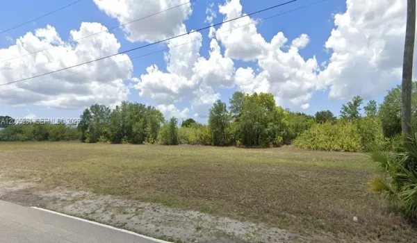 2 LOTS FRONT