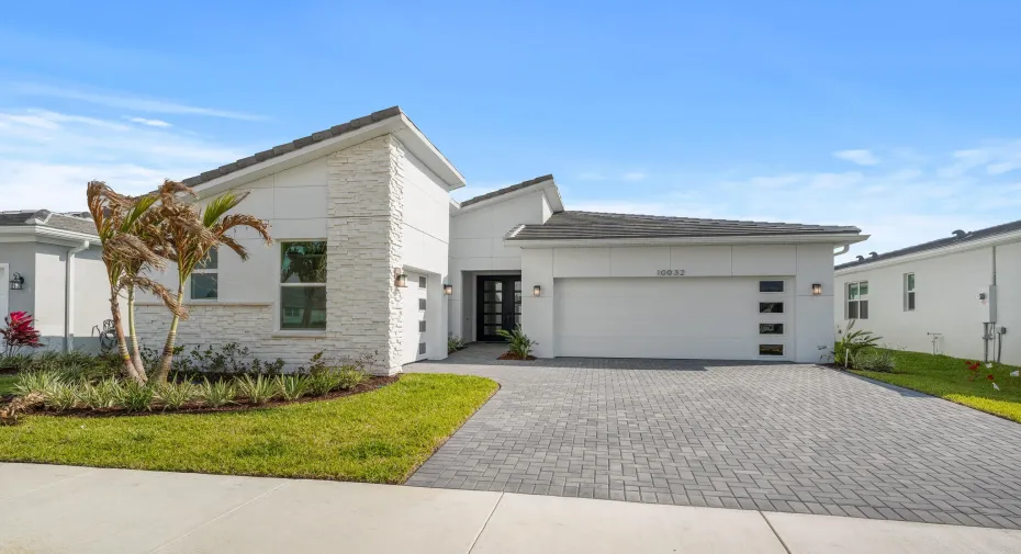 US_SEF_SAGE ELITE_LOT 330_EXTERIOR