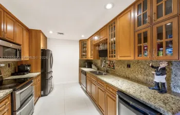 is virtually enhanced.  White wall currently has a door leading to a 1/1.