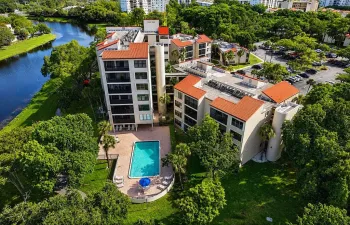 Cypress Bend Condo Complex