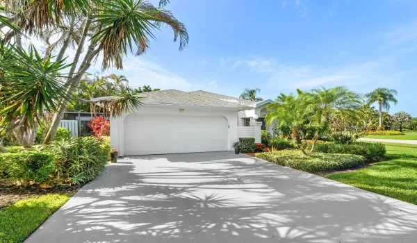 001-13120BonnetteDrive-PalmBeachGardens-