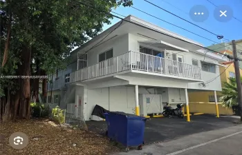 Wraparound Balcony