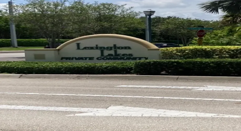 Lexington Lakes Entrance