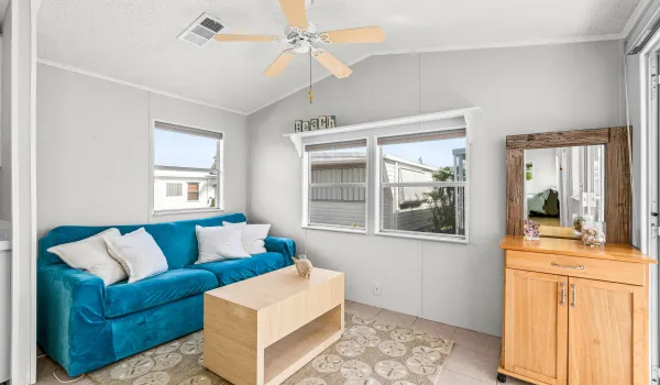 014-12HibiscusDrive-H-BrinyBreezes-FL-33