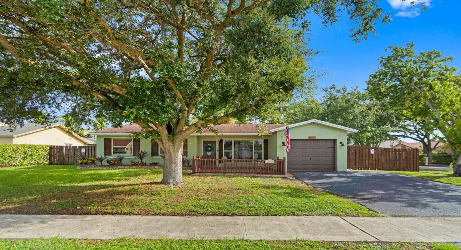A rare opportunity to own a 3 BD, 2 BA pool home situated on an oversized corner lot with NO HOA.