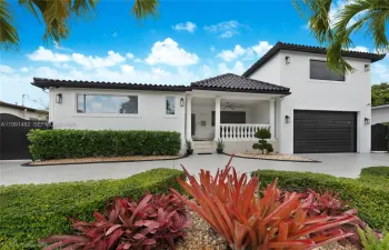 One of the Largest & Most Versatile Family Homes in Central MiamiMassive backyard. Private in-law suite. Designed for real living and unforgettable gatherings.