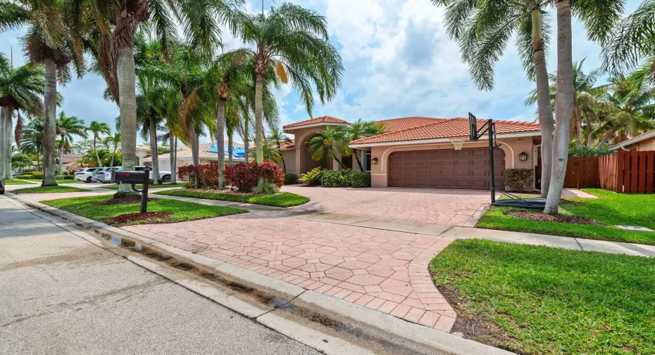 1-web-or-mls-77-nw-108th-way