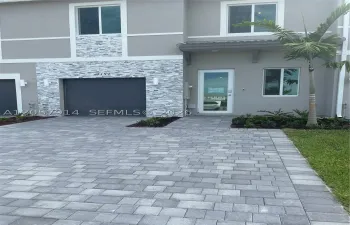 Townhouse For Sale