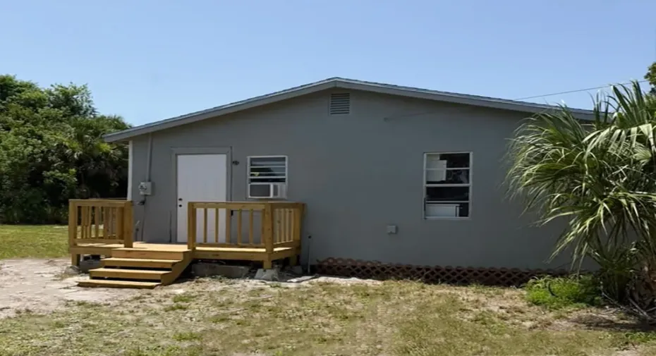 4250 29TH AVE - Back