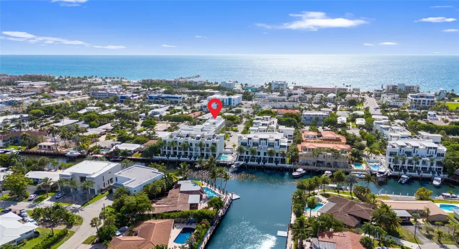 WALK TO LAUDERDALE BY THE SEA BEACH, STORES, RESTAURANTS, NIGHTLIFE, TRANSPORTATION, AND ONLY MINUTES TO FORT LAUDERDALE, POMPANO BEACH ATTRACTIONS AND MORE!