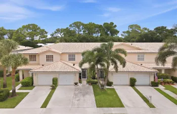 339 Timberwalk Front