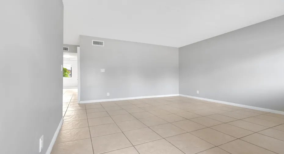 400 Nottingham Cir D Greenacres 1