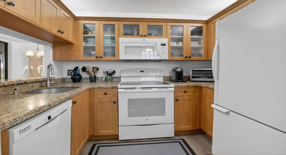 5418 Firenze Drive, Apt. F
