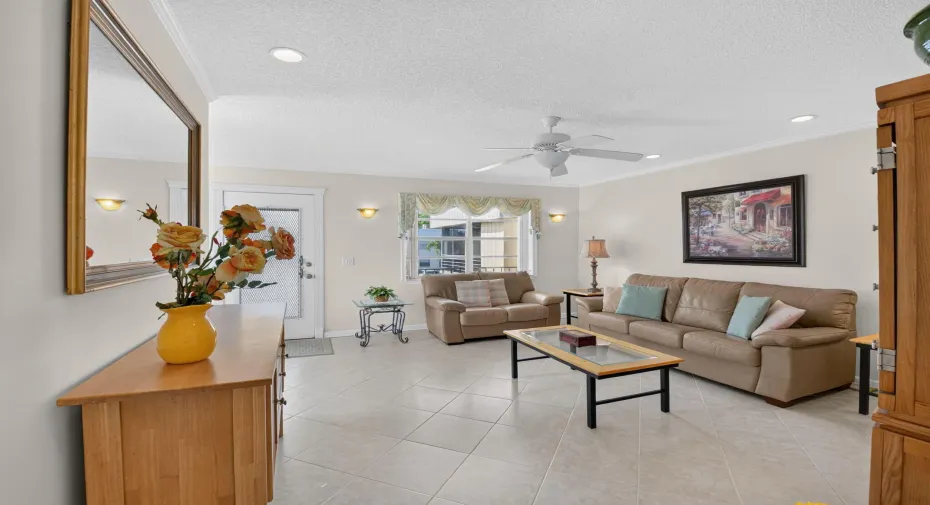 Welcome home to this CORNER unit & furnshed condo with amazing views in Kings Point, Delray Beach!