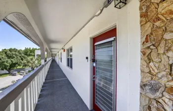 30-web-or-mls-8I8A4712