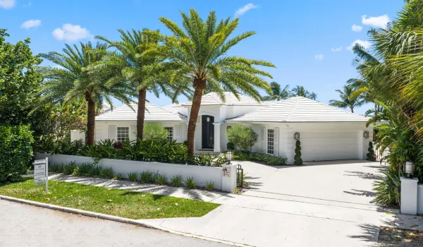 2204 Notre Dame Drive
