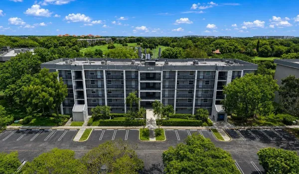 Cypress Bend at Palm aire