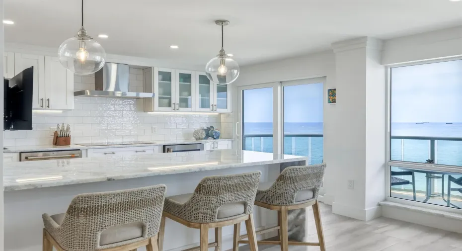 Open kitchen and stunning views