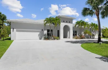 Front 15503 Temple Blvd