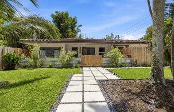 1400 NE 17th Ave_003