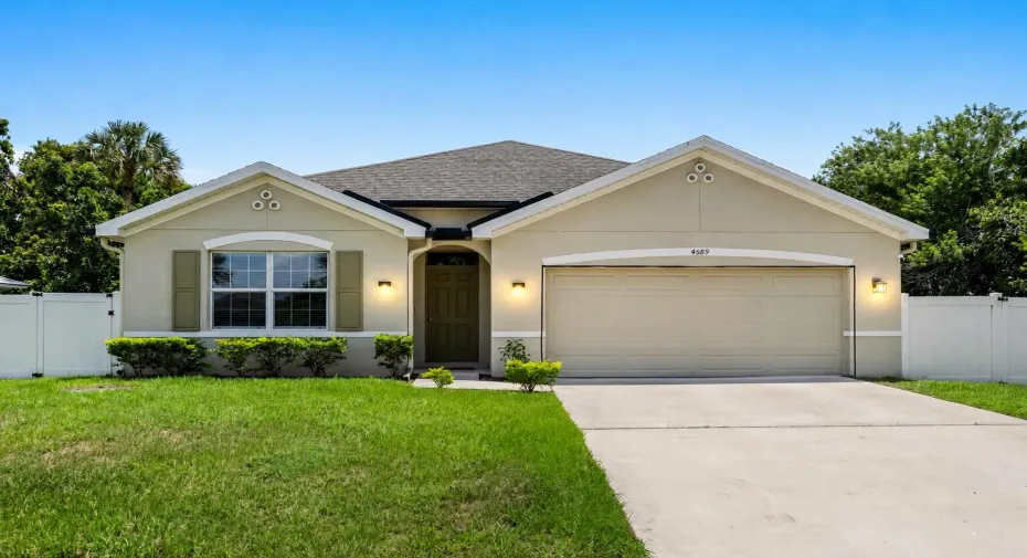 Welcome to 4589 SW Uleta Street