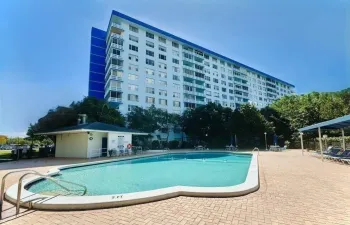 4001 Pool