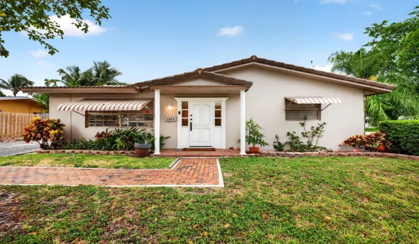 1-web-or-mls-699A2522