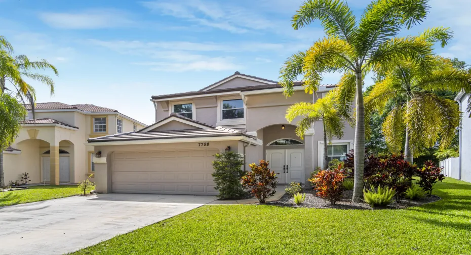 7798 Oak Grove Circle