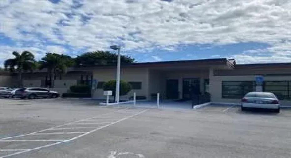 club house oriole