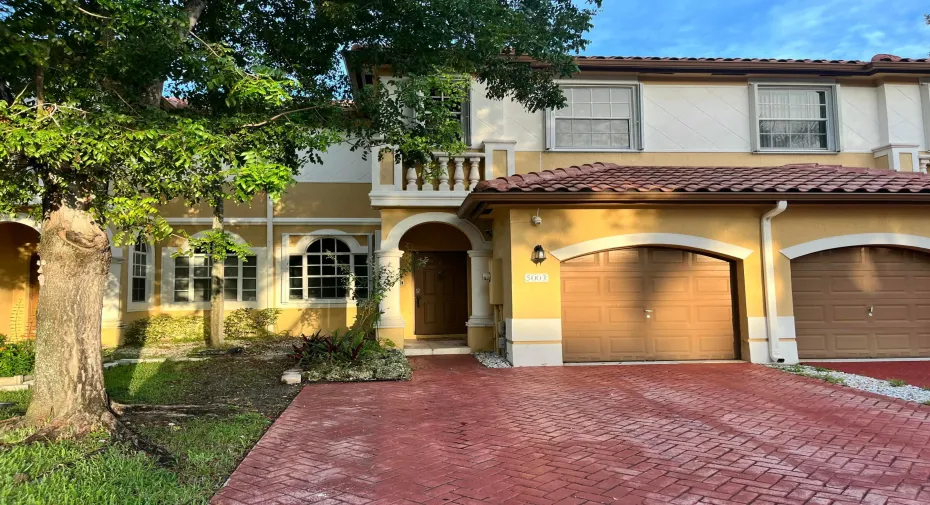 Main Photo