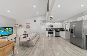 Living/kitchen