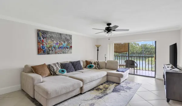 Residence 202-C