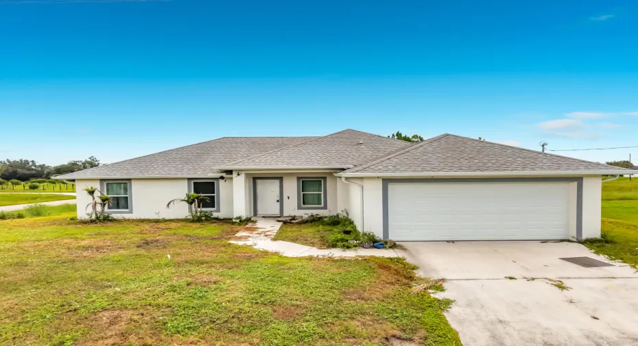 2501 E 17th Street-7